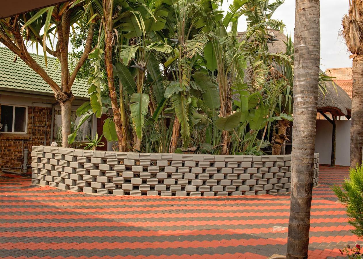 Savannah Guest House Polokwane Exterior foto
